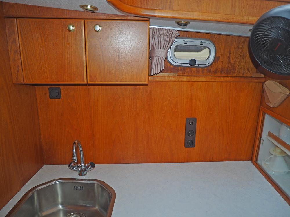 Fore ship, Accommodation